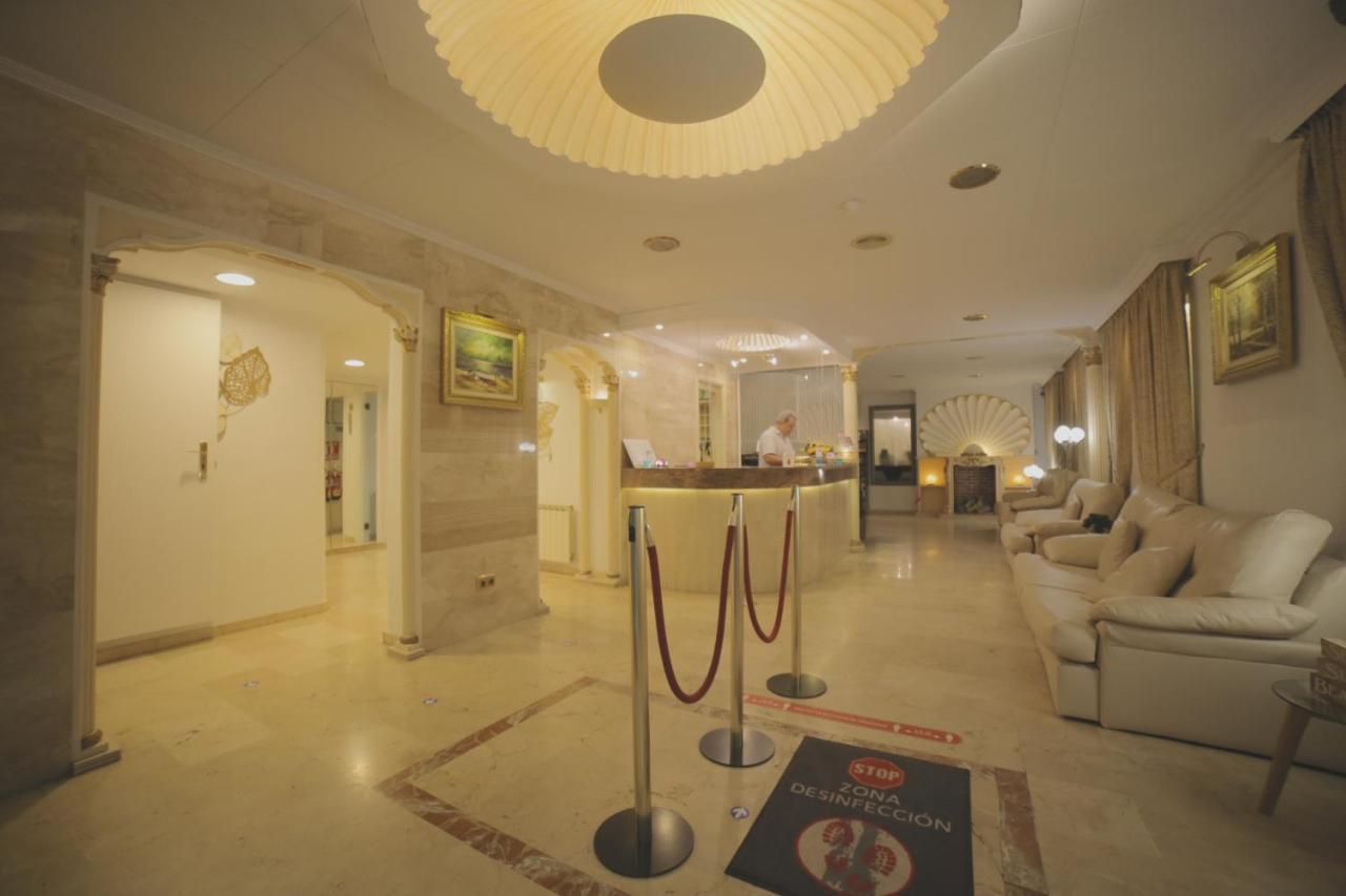 Hotel Claramar بلاتجا ذارو المظهر الخارجي الصورة